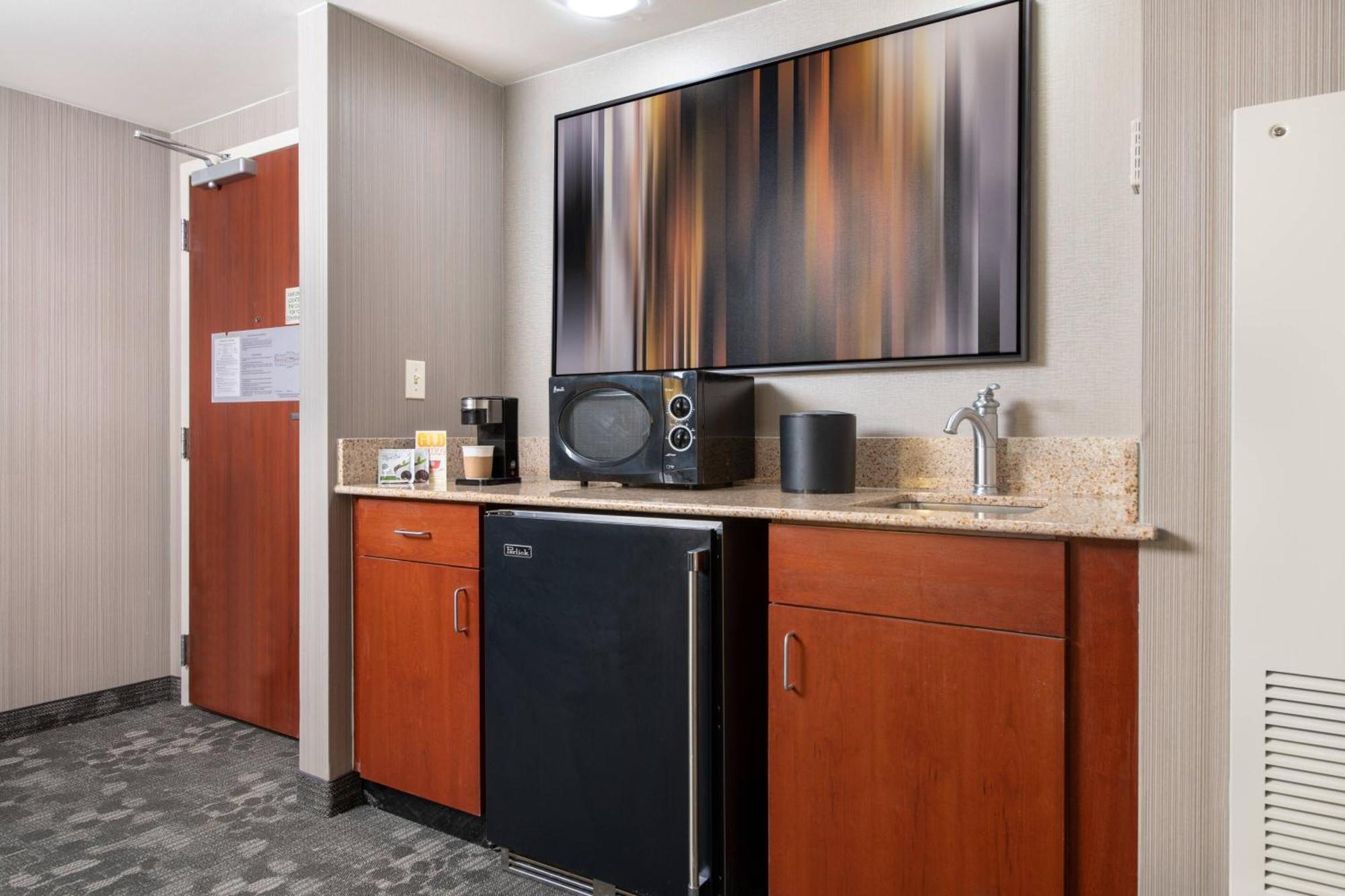 Courtyard By Marriott Newark-University Of Delaware Eksteriør bilde