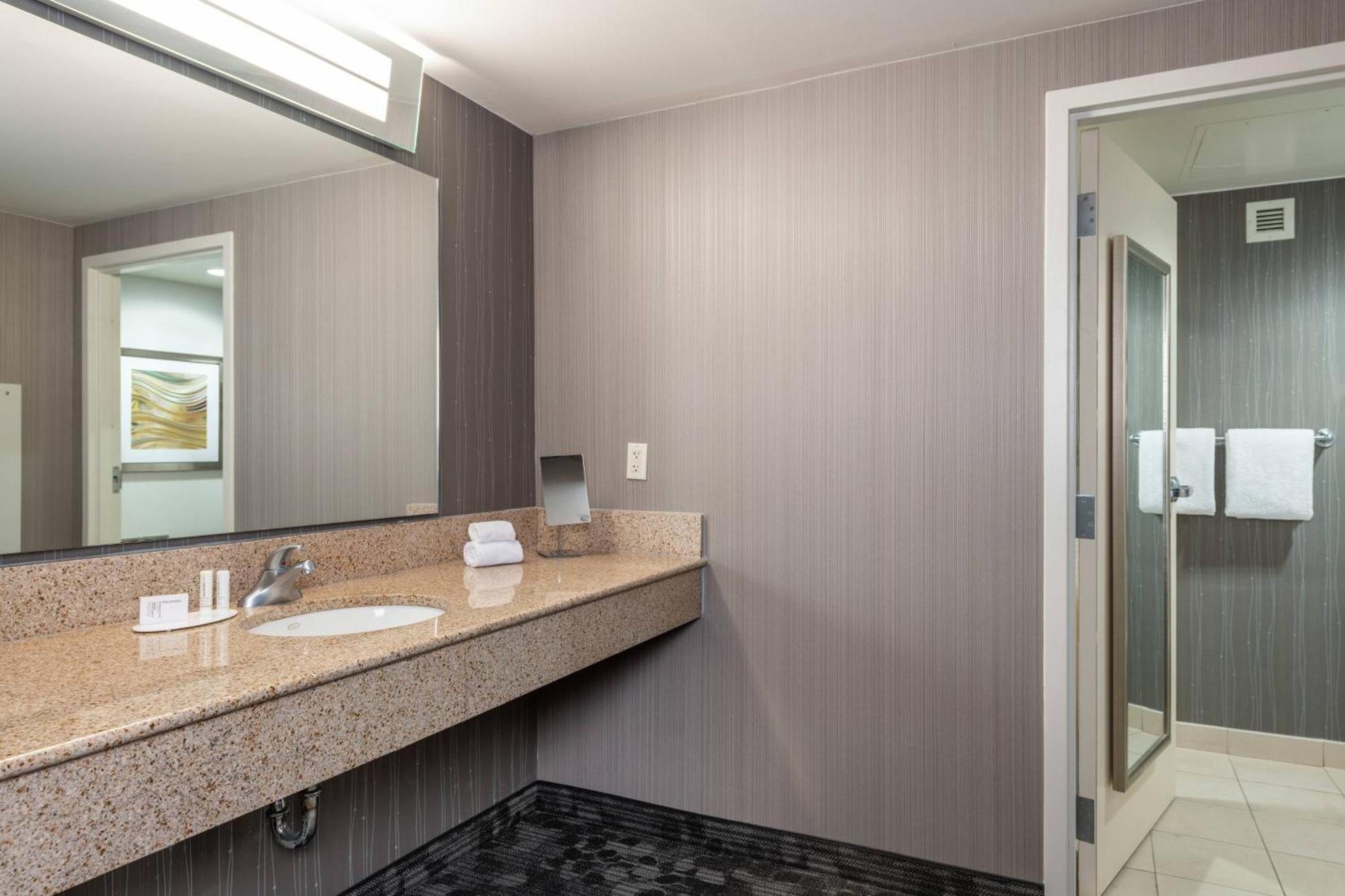 Courtyard By Marriott Newark-University Of Delaware Eksteriør bilde