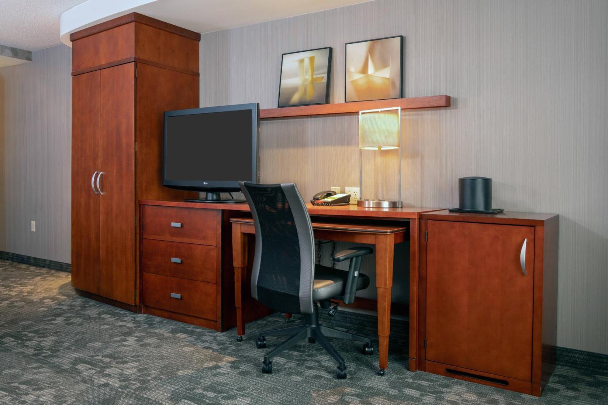 Courtyard By Marriott Newark-University Of Delaware Eksteriør bilde