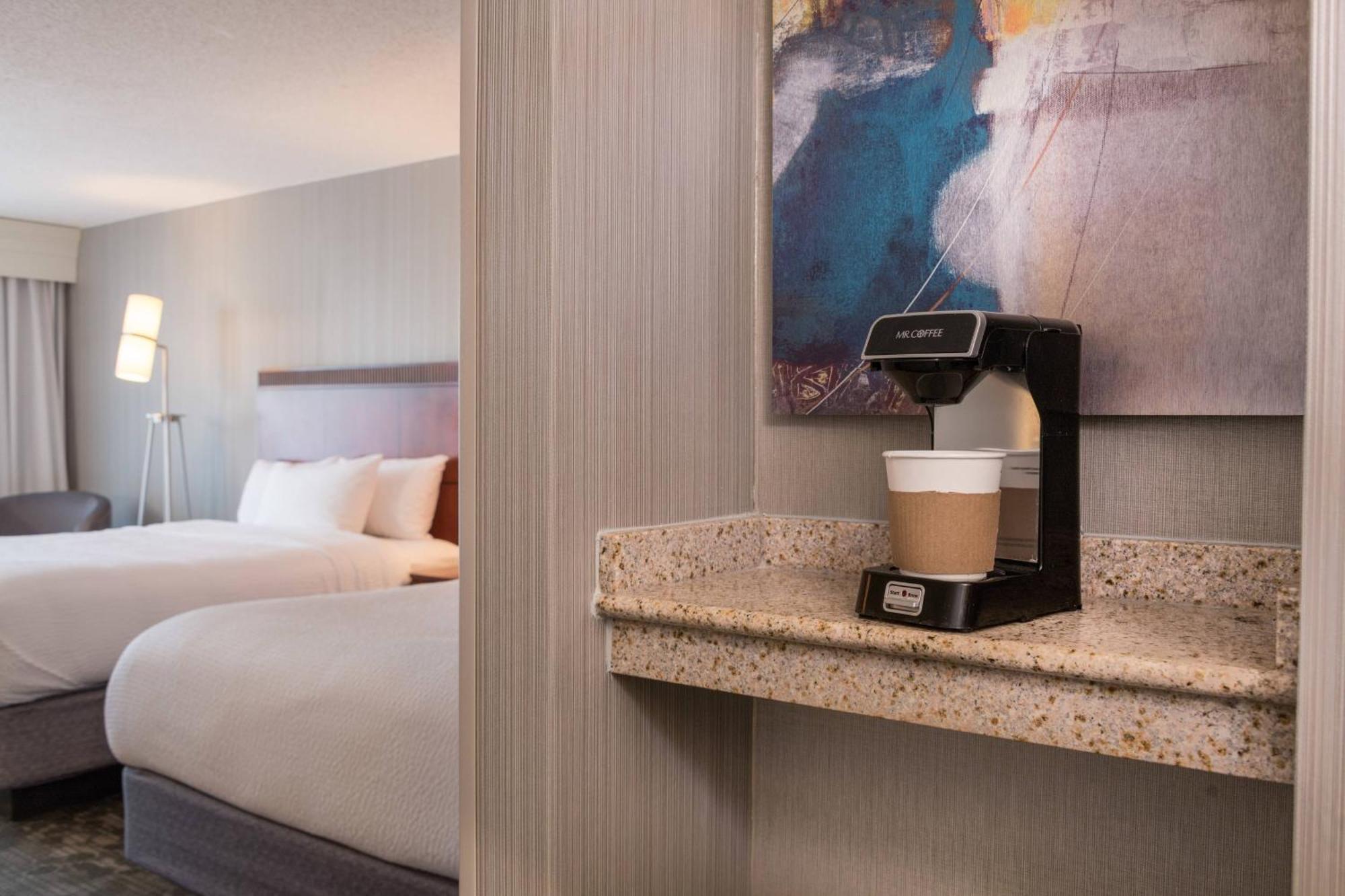 Courtyard By Marriott Newark-University Of Delaware Eksteriør bilde